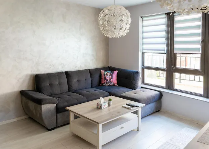 Apartment Summer Breeze